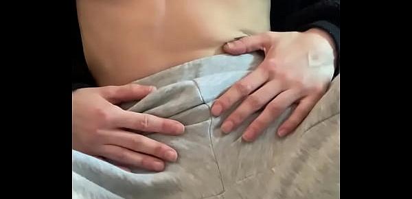 ich war so geil und pisste mich ein bis zum orgasmus